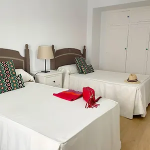 Eva Recommends Francos Apartamento