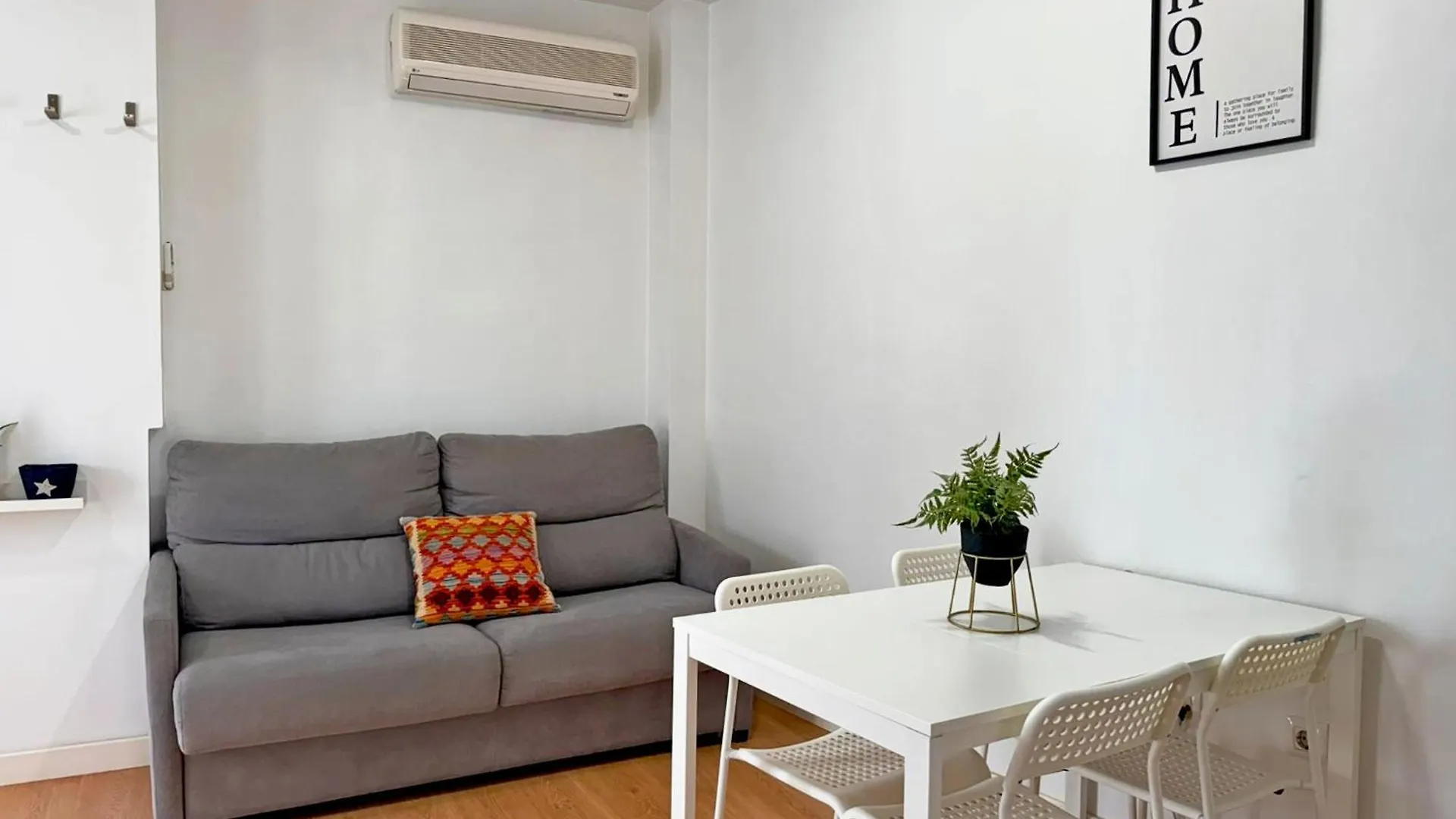 Apartamento Las Campanas - Ole Solutions Apartment Jerez de la Frontera 0*,  Spain